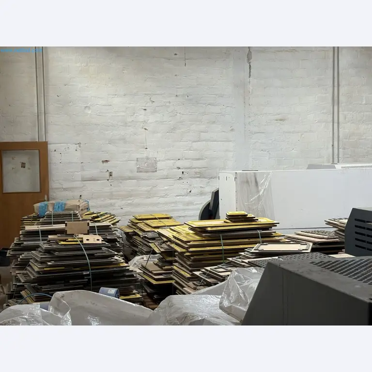 Subasta de insolvencia VALKARTON EMBALAŽNI SERVIS d.o.O - Máquinas, equipos y existencias para la producción de embalajes de cartón de lujo-88