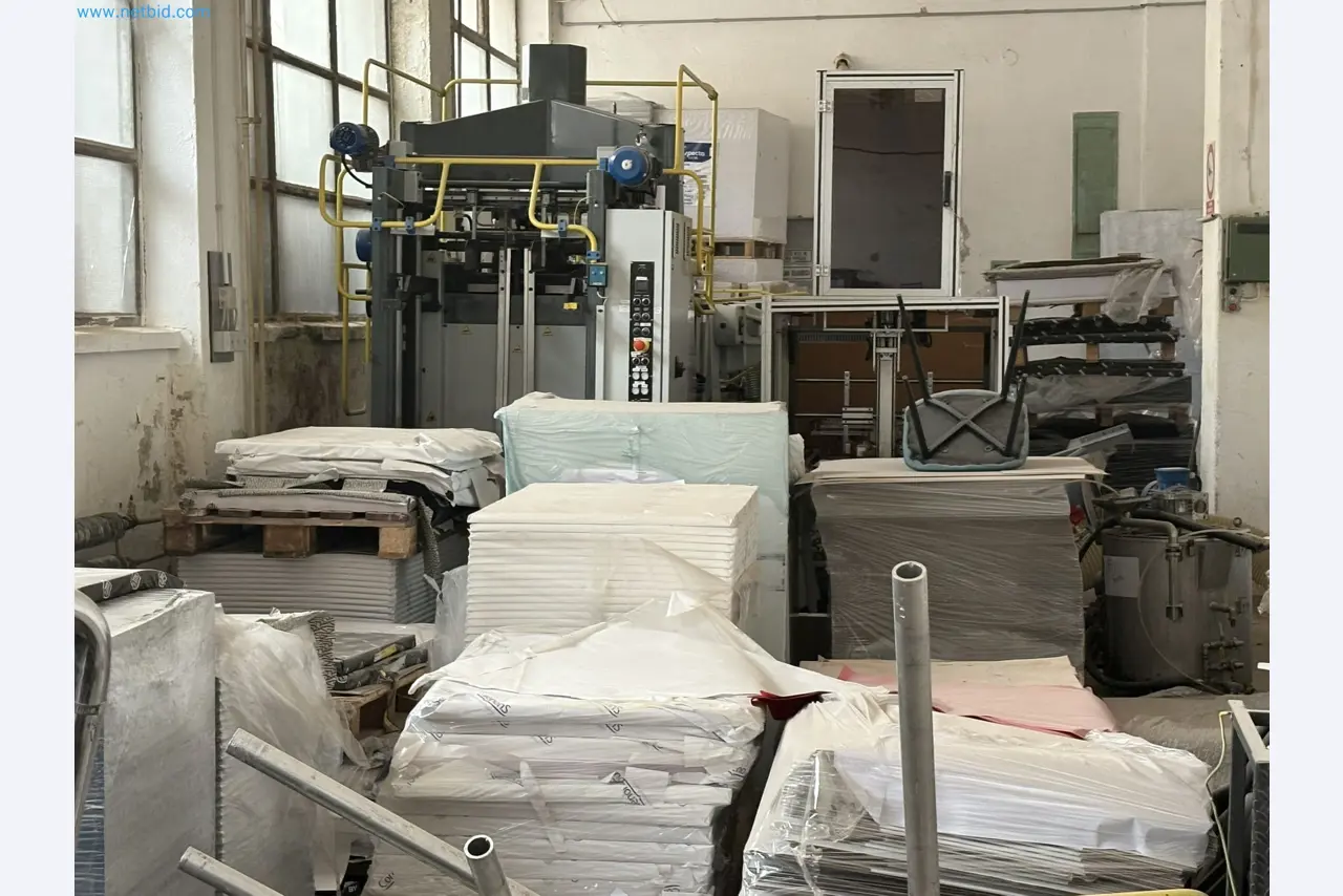 Subasta de insolvencia VALKARTON EMBALAŽNI SERVIS d.o.O - Máquinas, equipos y existencias para la producción de embalajes de cartón de lujo-89