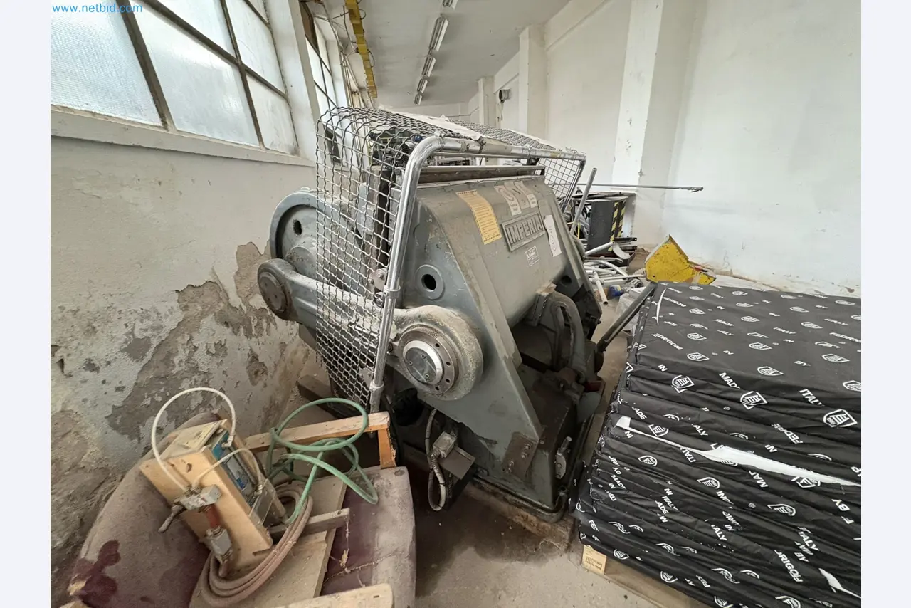 Subasta de insolvencia VALKARTON EMBALAŽNI SERVIS d.o.O - Máquinas, equipos y existencias para la producción de embalajes de cartón de lujo-94