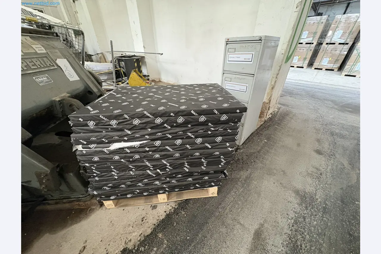 Subasta de insolvencia VALKARTON EMBALAŽNI SERVIS d.o.O - Máquinas, equipos y existencias para la producción de embalajes de cartón de lujo-95