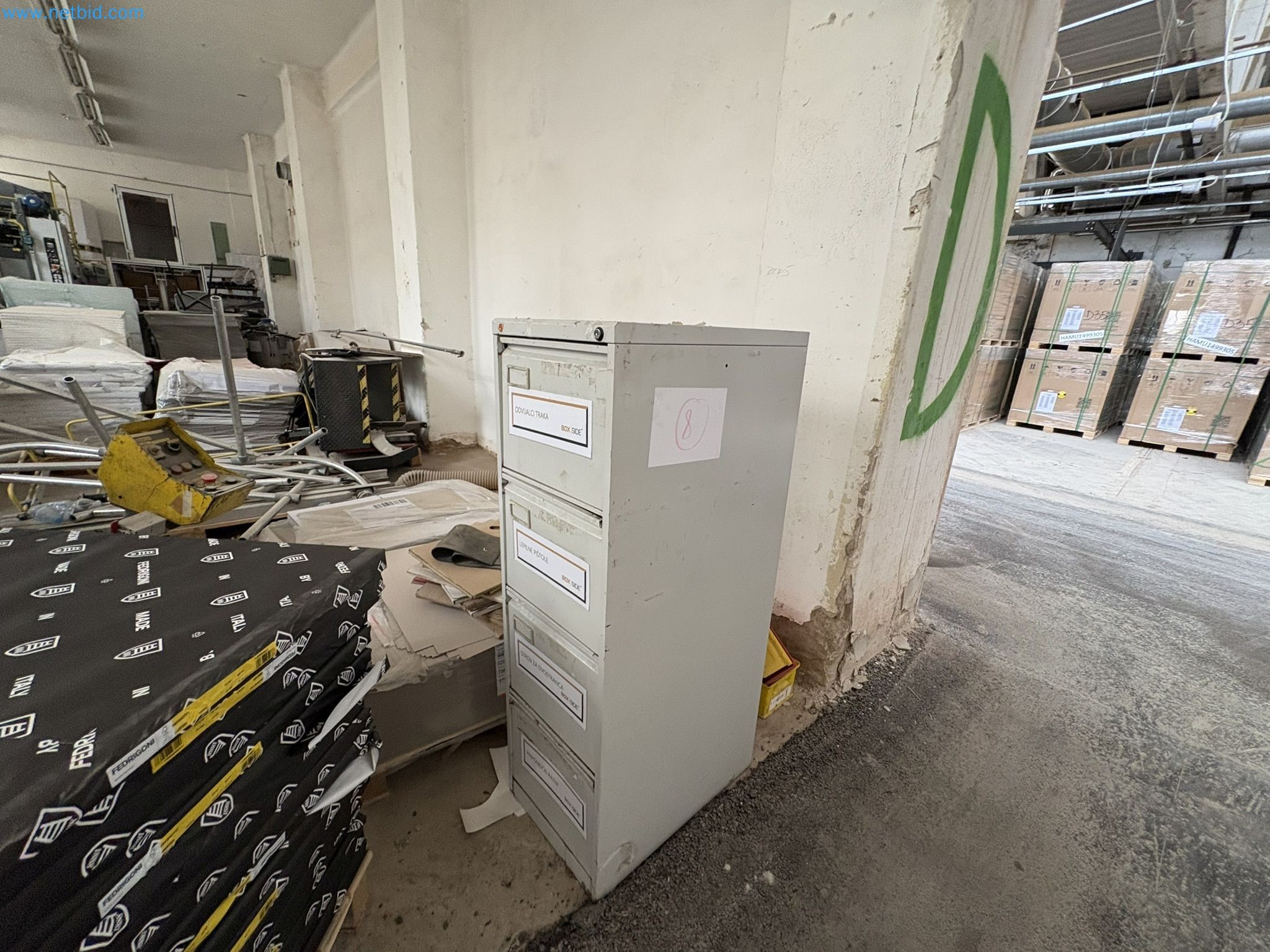 Subasta de insolvencia VALKARTON EMBALAŽNI SERVIS d.o.O - Máquinas, equipos y existencias para la producción de embalajes de cartón de lujo-96