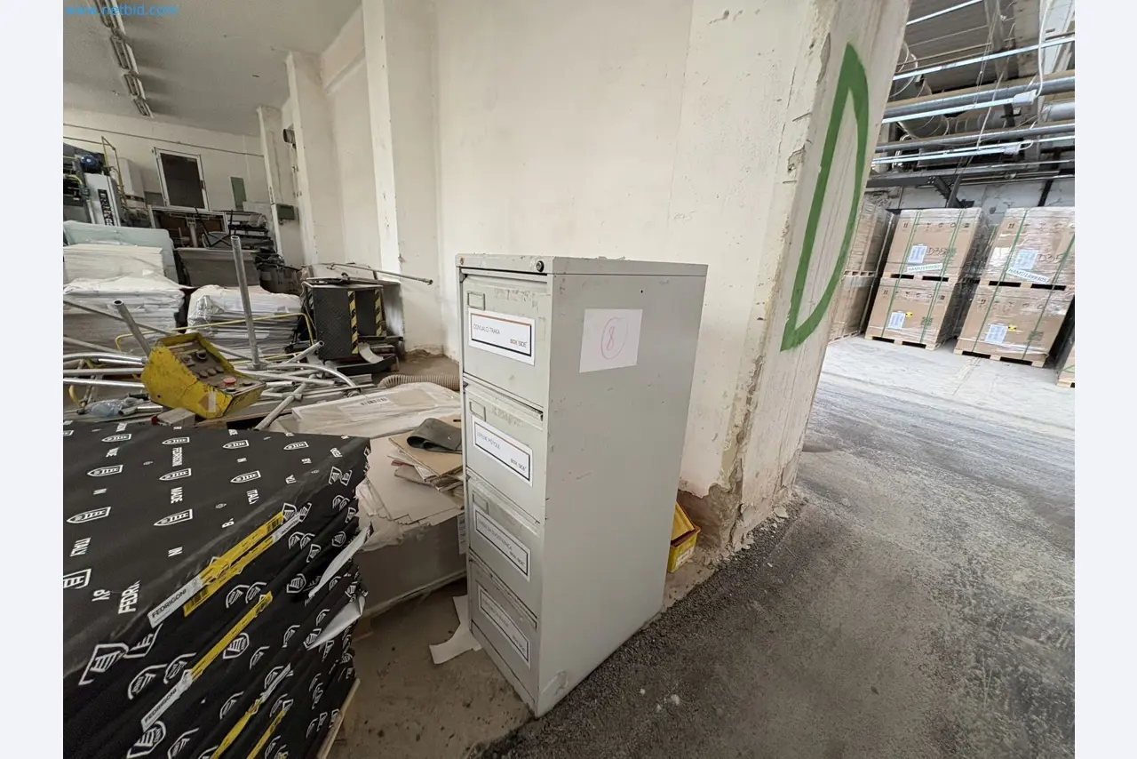 Subasta de insolvencia VALKARTON EMBALAŽNI SERVIS d.o.O - Máquinas, equipos y existencias para la producción de embalajes de cartón de lujo-96