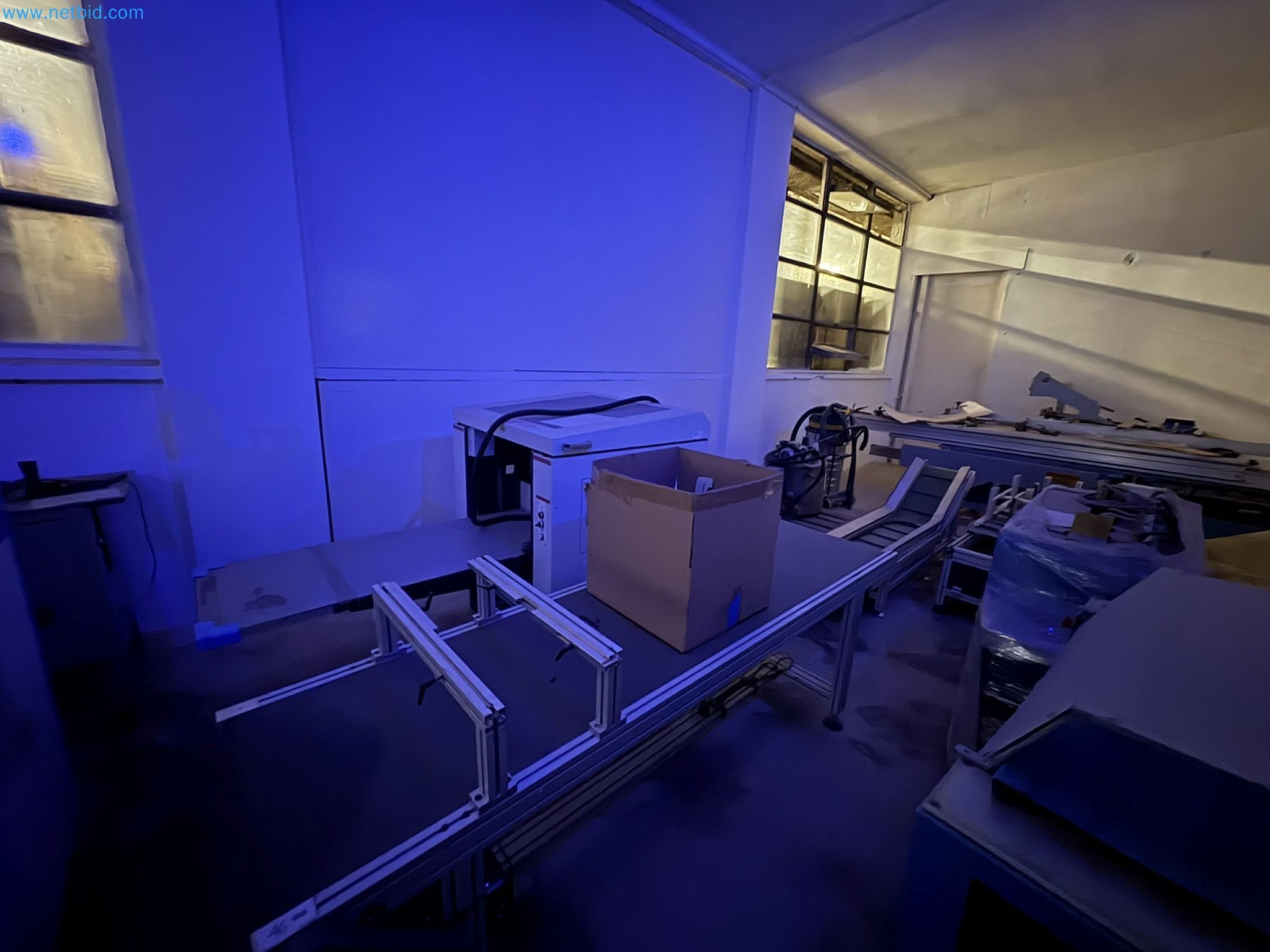 Subasta de insolvencia VALKARTON EMBALAŽNI SERVIS d.o.O - Máquinas, equipos y existencias para la producción de embalajes de cartón de lujo-98