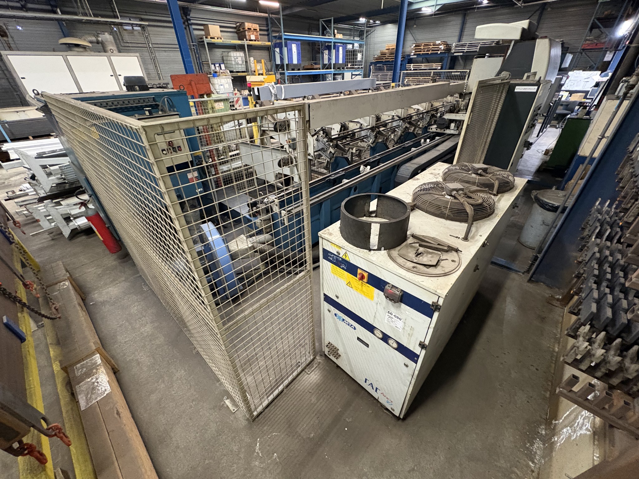 Stroji za lasersko brizganje cevi in brizganje-15