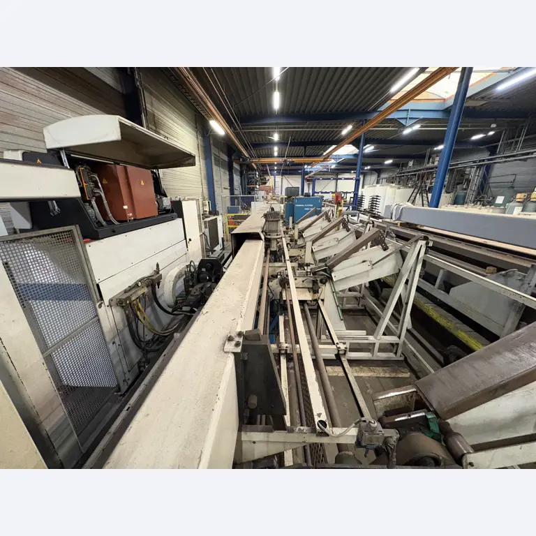 Stroji za lasersko brizganje cevi in brizganje-19