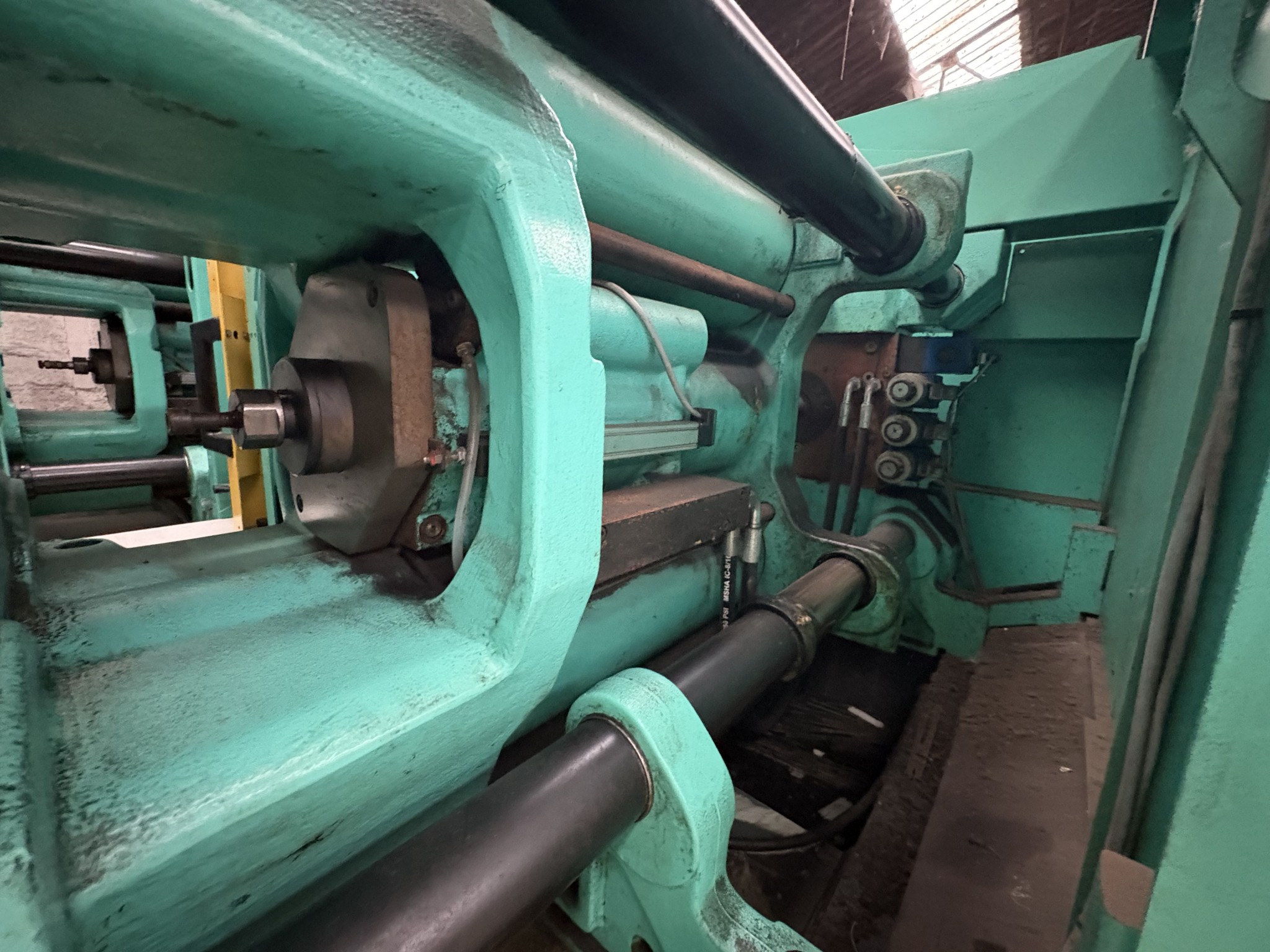 Maszyny do formowania laserowego i wtryskowego rur-2