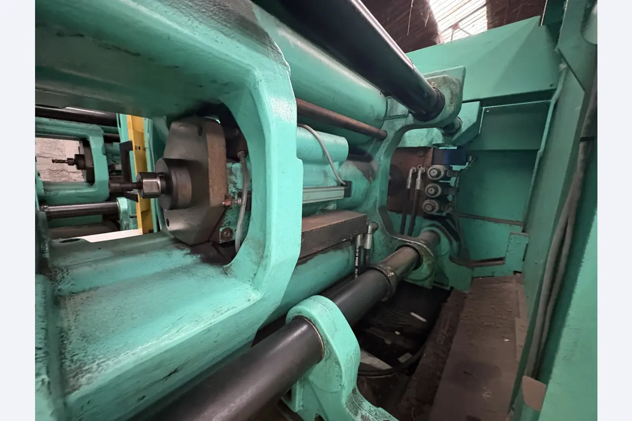 Maszyny do formowania laserowego i wtryskowego rur-2