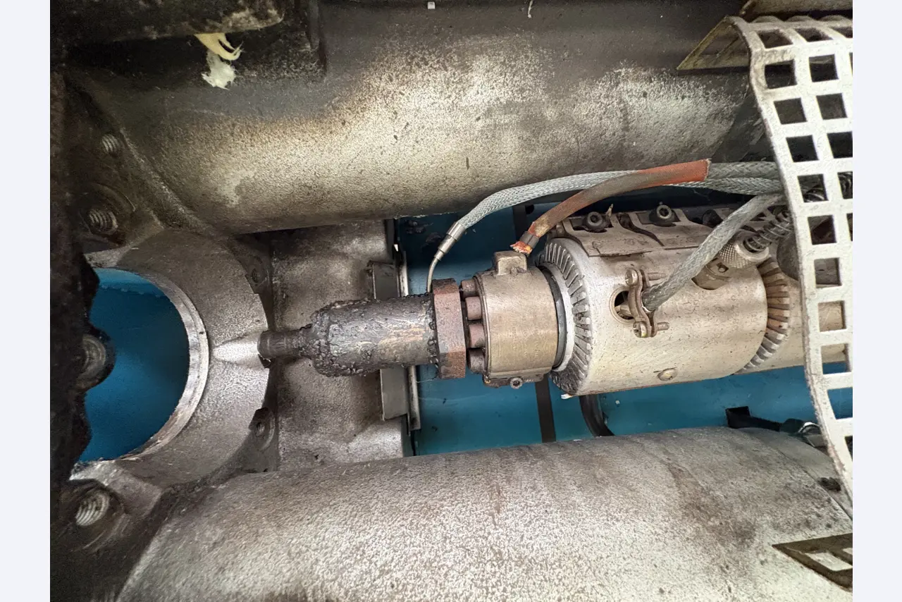 Stroji za lasersko brizganje cevi in brizganje-9