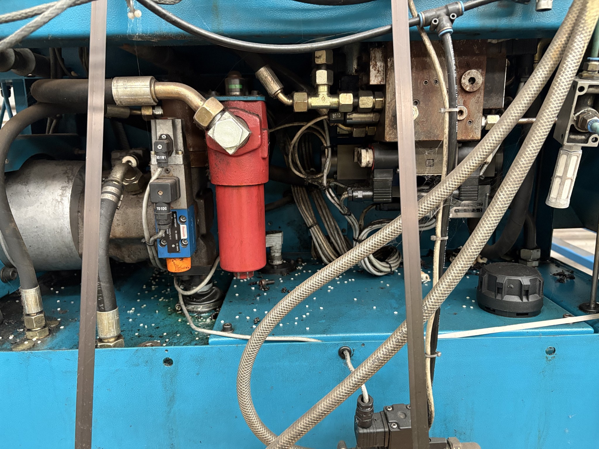 Maszyny do formowania laserowego i wtryskowego rur-7