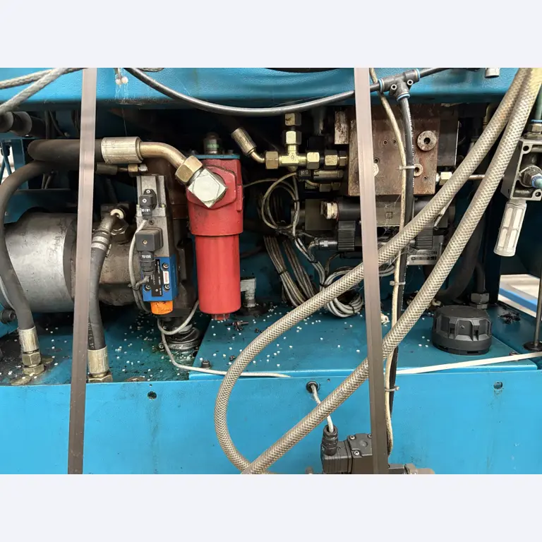 Stroji za lasersko brizganje cevi in brizganje-7