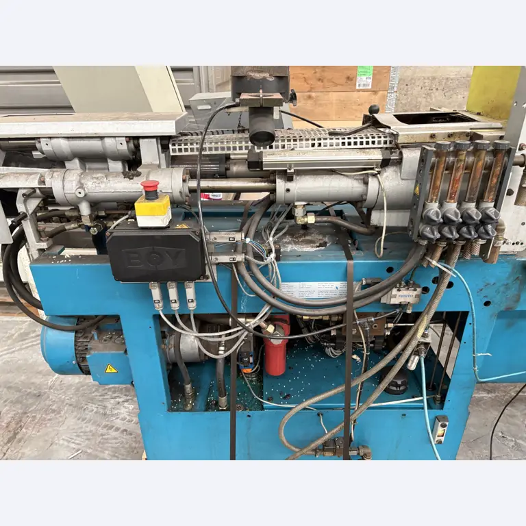 Stroji za lasersko brizganje cevi in brizganje-9