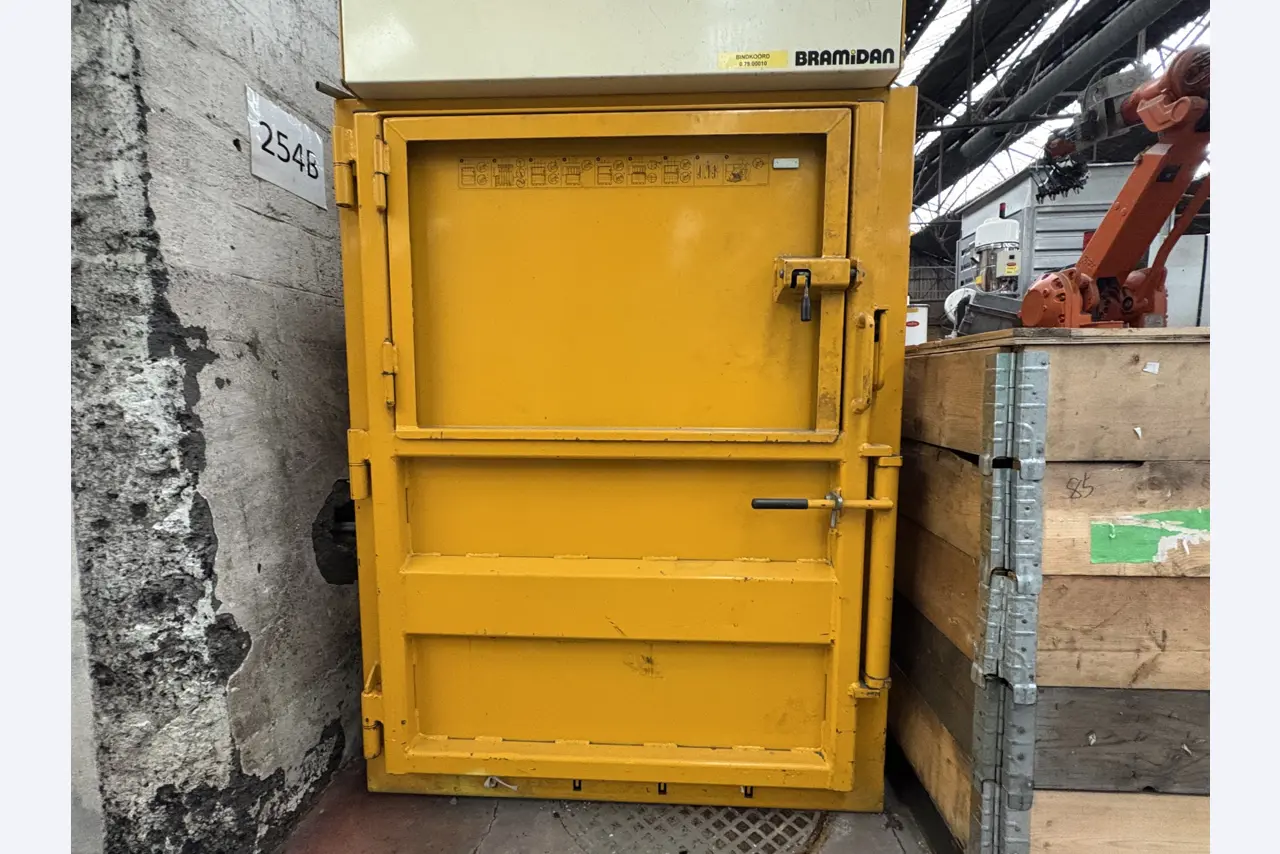 Stroji za lasersko brizganje cevi in brizganje-1