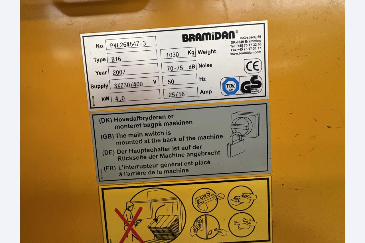 Stroji za lasersko brizganje cevi in brizganje-3