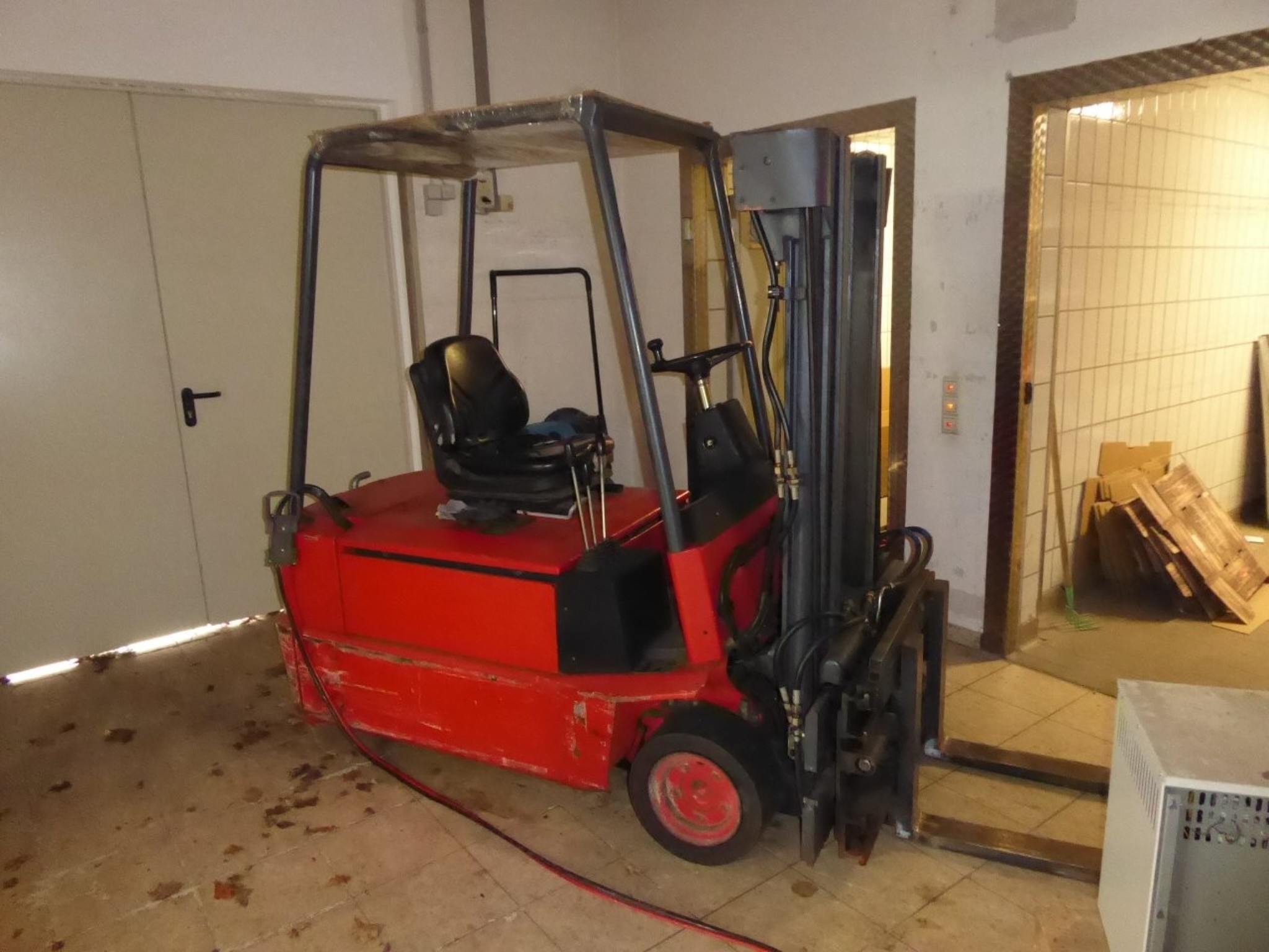 Sale of inventories of Haas Bau- und Heimwerkermarkt GmbH-44