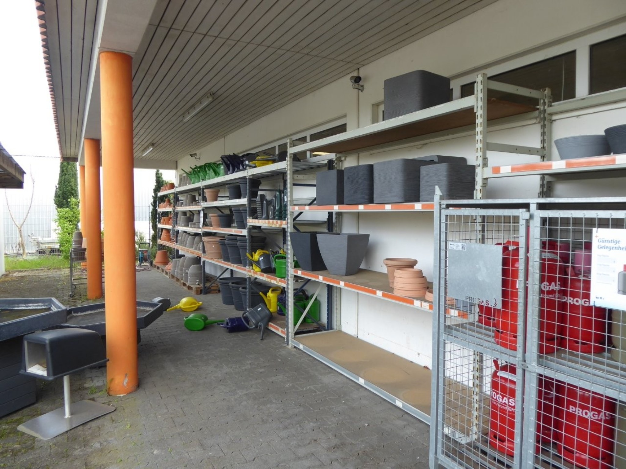 Sale of inventories of Haas Bau- und Heimwerkermarkt GmbH-46