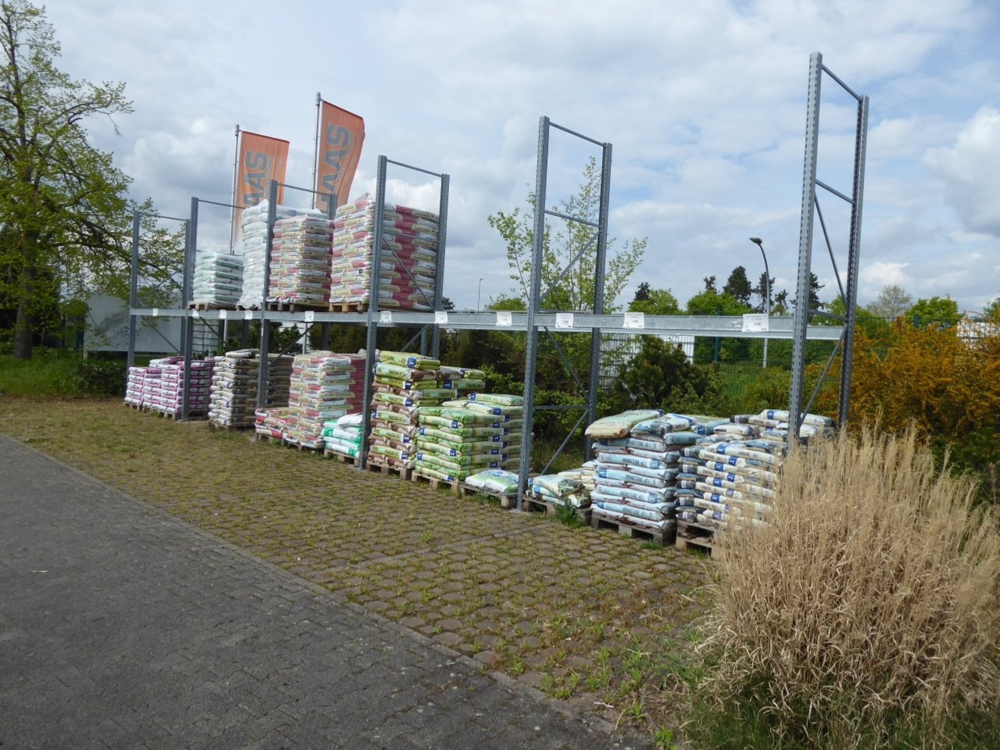 Sale of inventories of Haas Bau- und Heimwerkermarkt GmbH-48