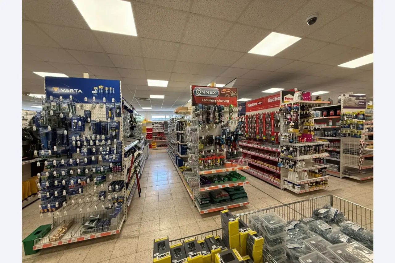 Sale of inventories of Haas Bau- und Heimwerkermarkt GmbH-8