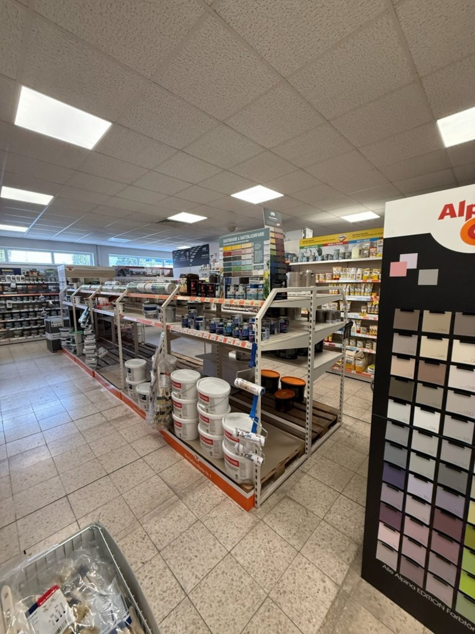 Sale of inventories of Haas Bau- und Heimwerkermarkt GmbH-10