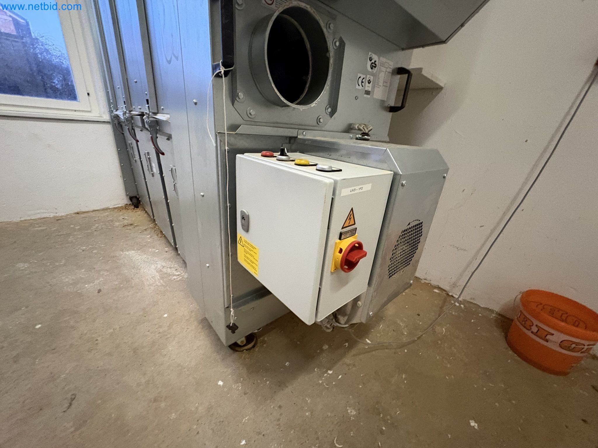 Aspirador SCHUKO VACOMAT 200 XPe-16