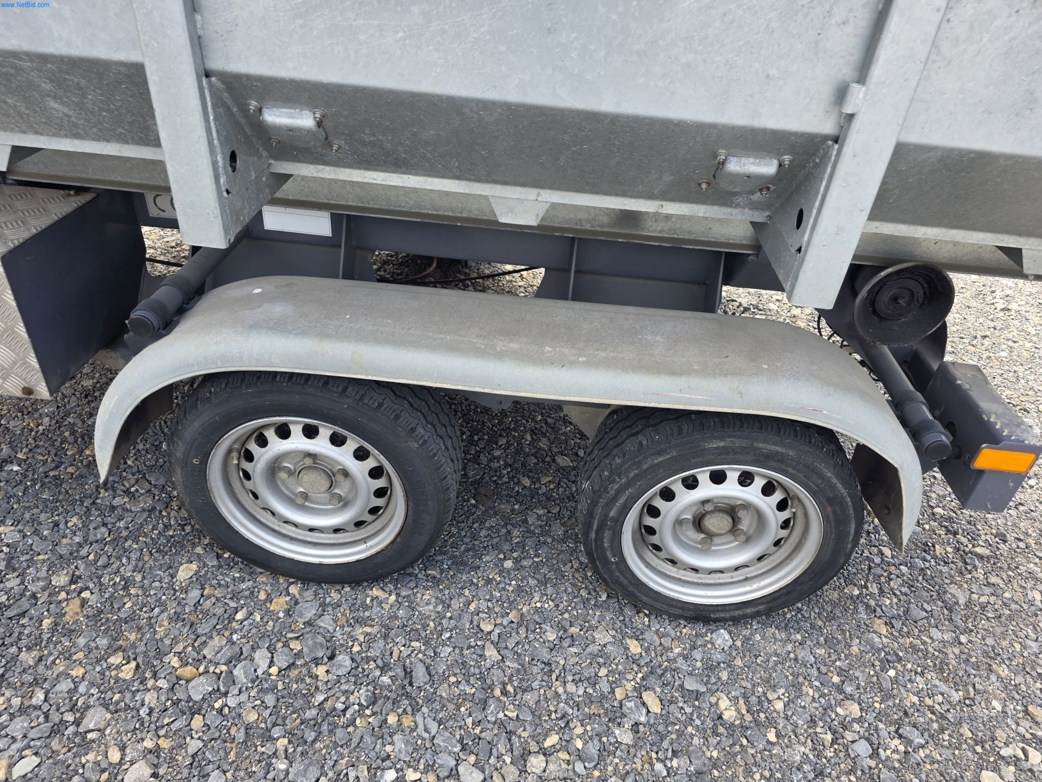 Trucks, Mobile Crushers, Loading Excavators, Mini Excavators-3