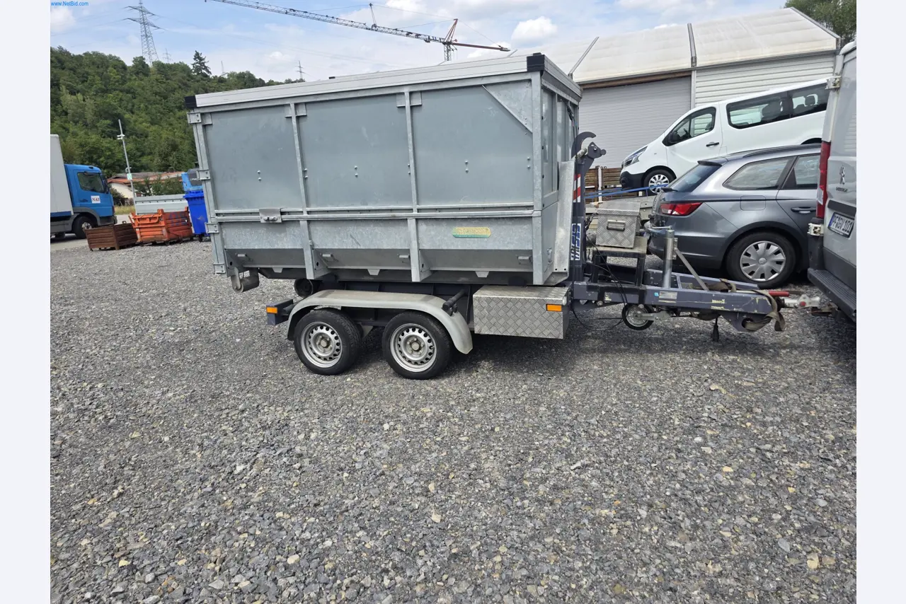 Trucks, Mobile Crushers, Loading Excavators, Mini Excavators-8