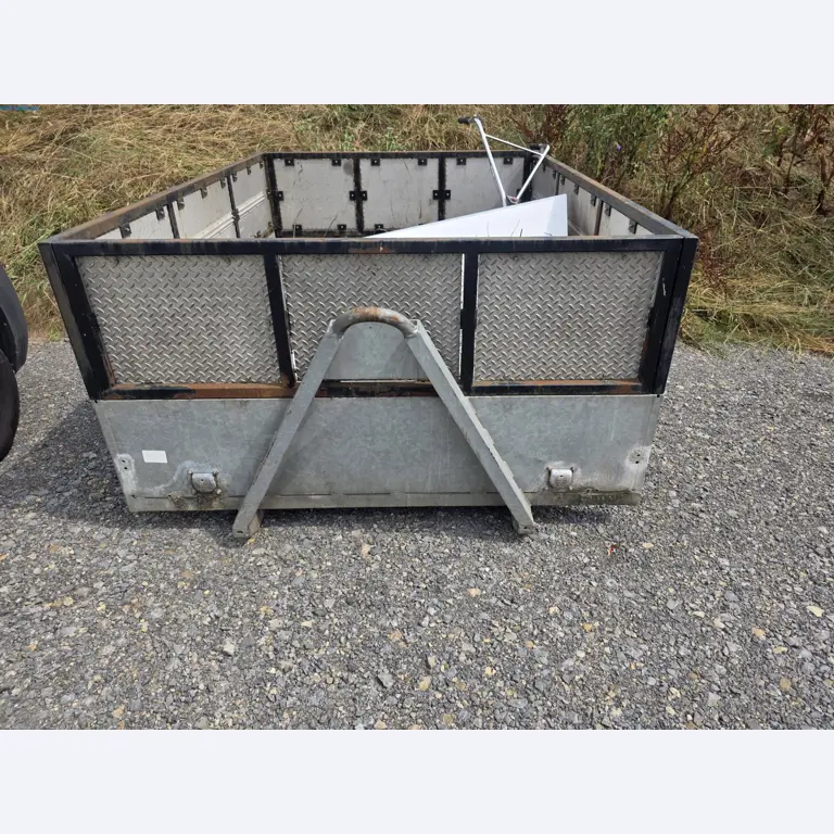 Trucks, Mobile Crushers, Loading Excavators, Mini Excavators-6