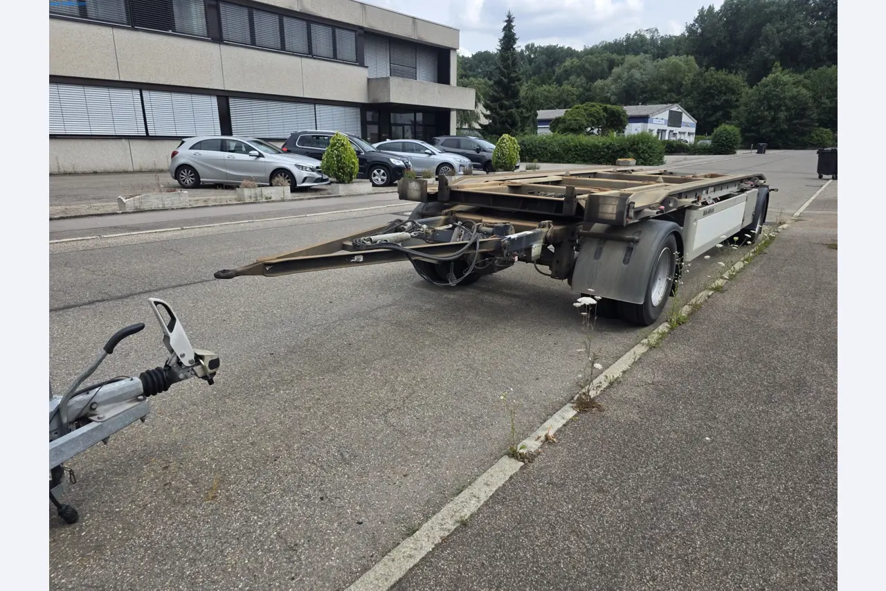 Trucks, Mobile Crushers, Loading Excavators, Mini Excavators-1