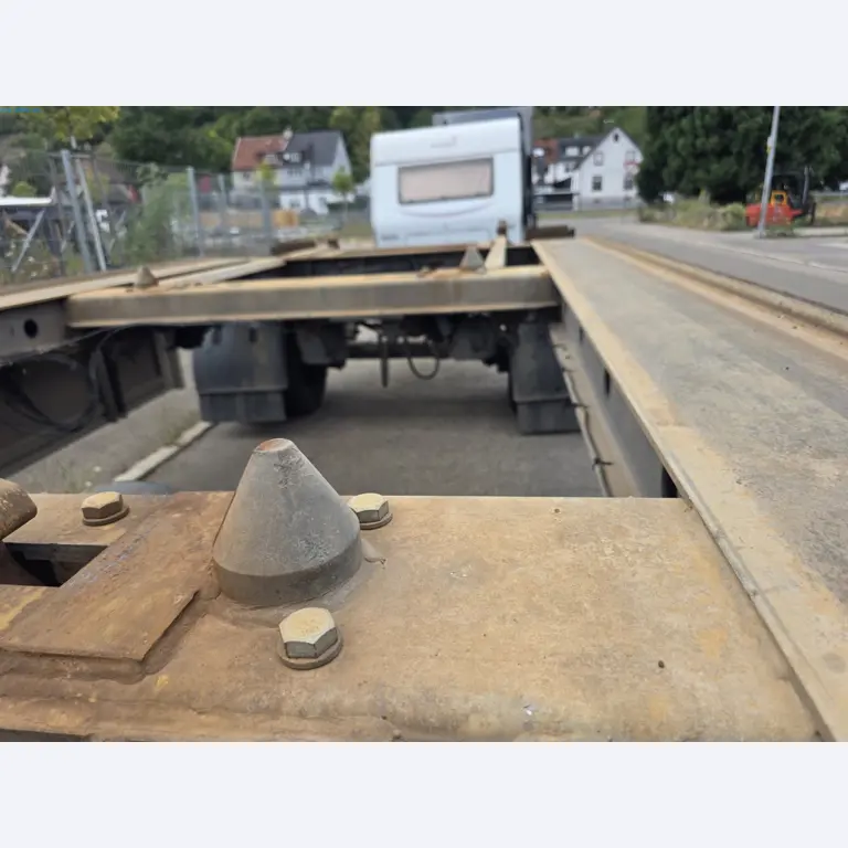 Trucks, Mobile Crushers, Loading Excavators, Mini Excavators-4