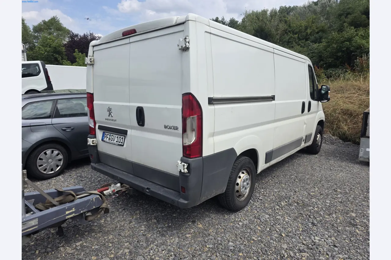 Trucks, Mobile Crushers, Loading Excavators, Mini Excavators-4