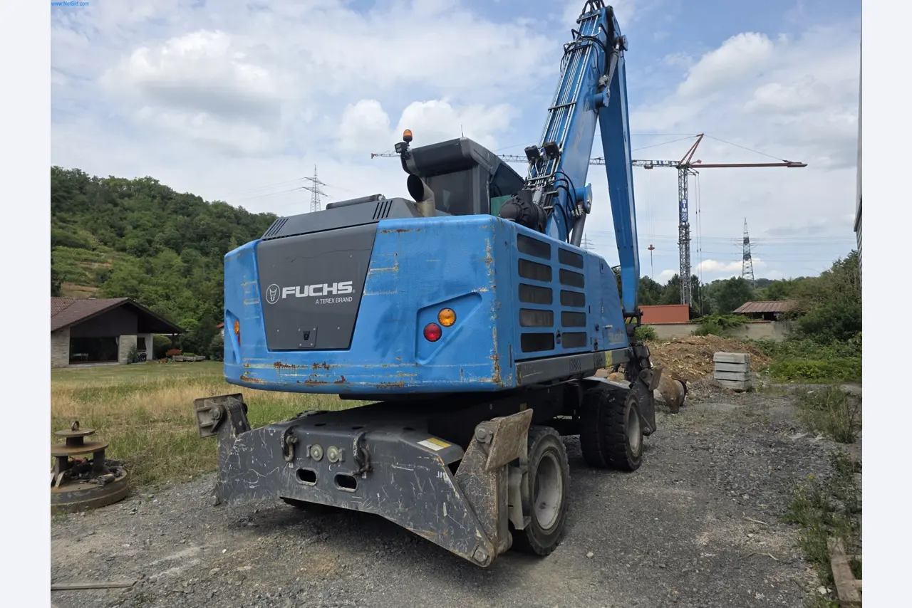 Trucks, Mobile Crushers, Loading Excavators, Mini Excavators-11