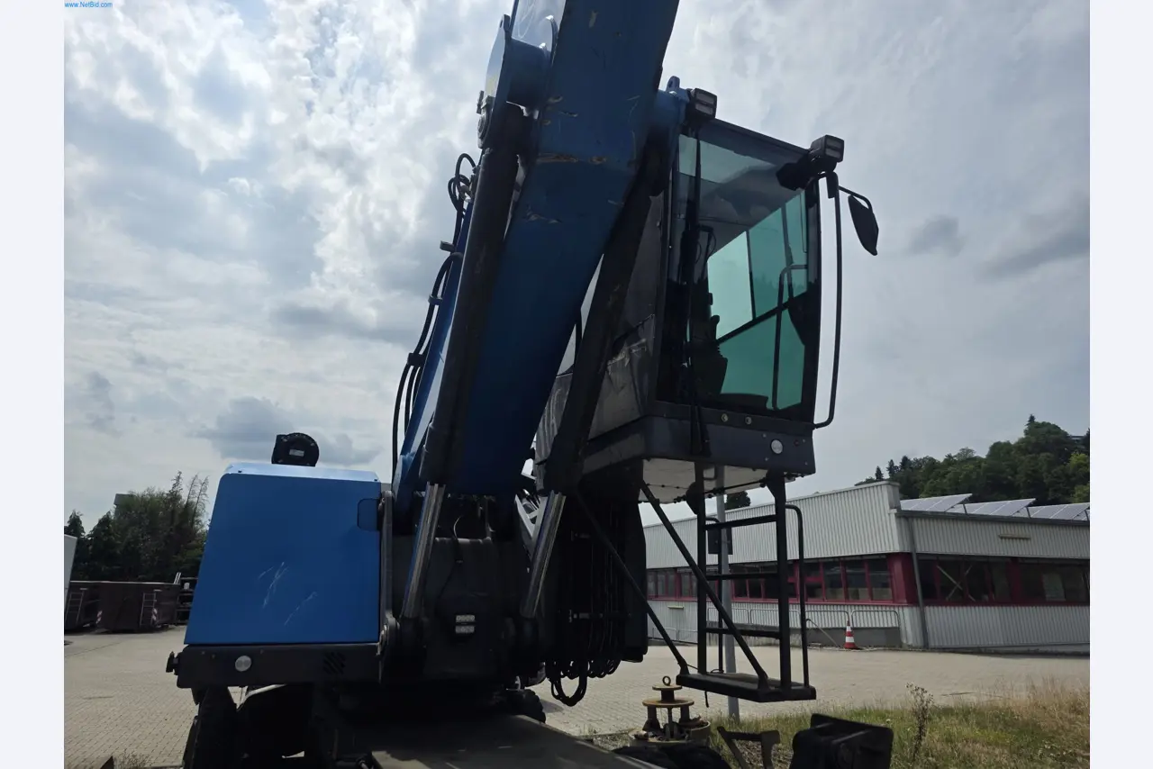 Trucks, Mobile Crushers, Loading Excavators, Mini Excavators-18