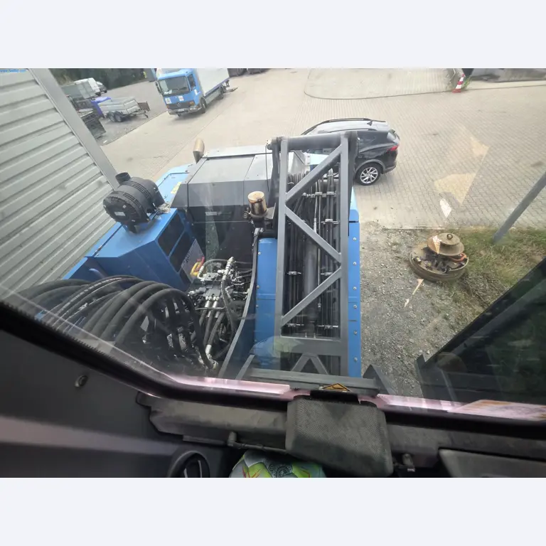 Trucks, Mobile Crushers, Loading Excavators, Mini Excavators-7