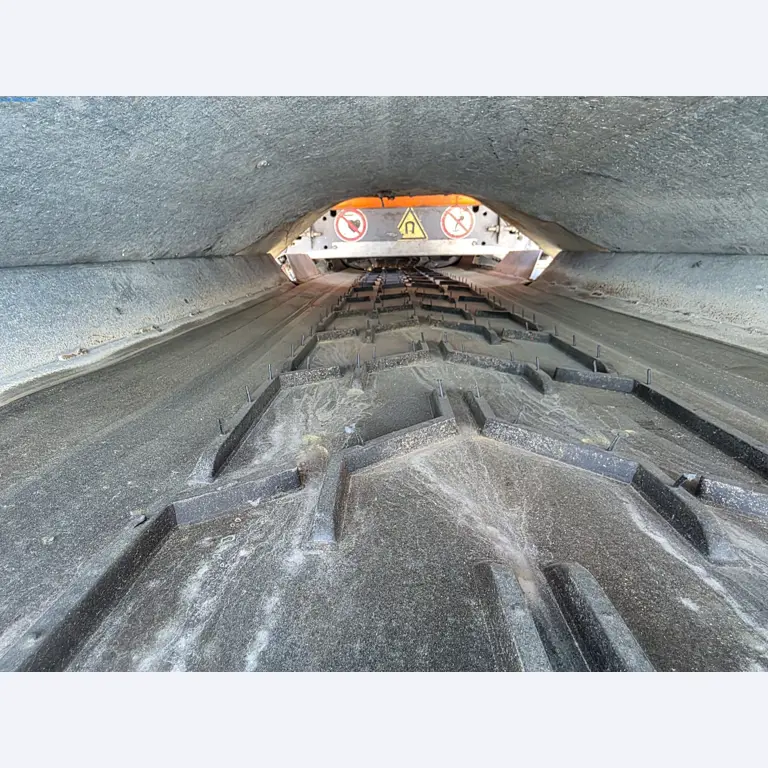 Trucks, Mobile Crushers, Loading Excavators, Mini Excavators-10