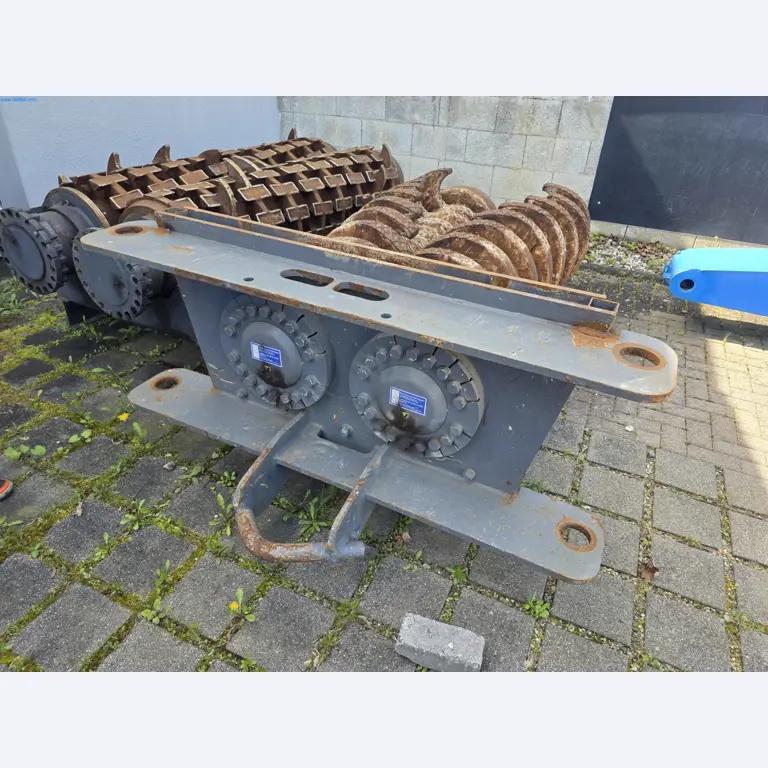 Trucks, Mobile Crushers, Loading Excavators, Mini Excavators-15