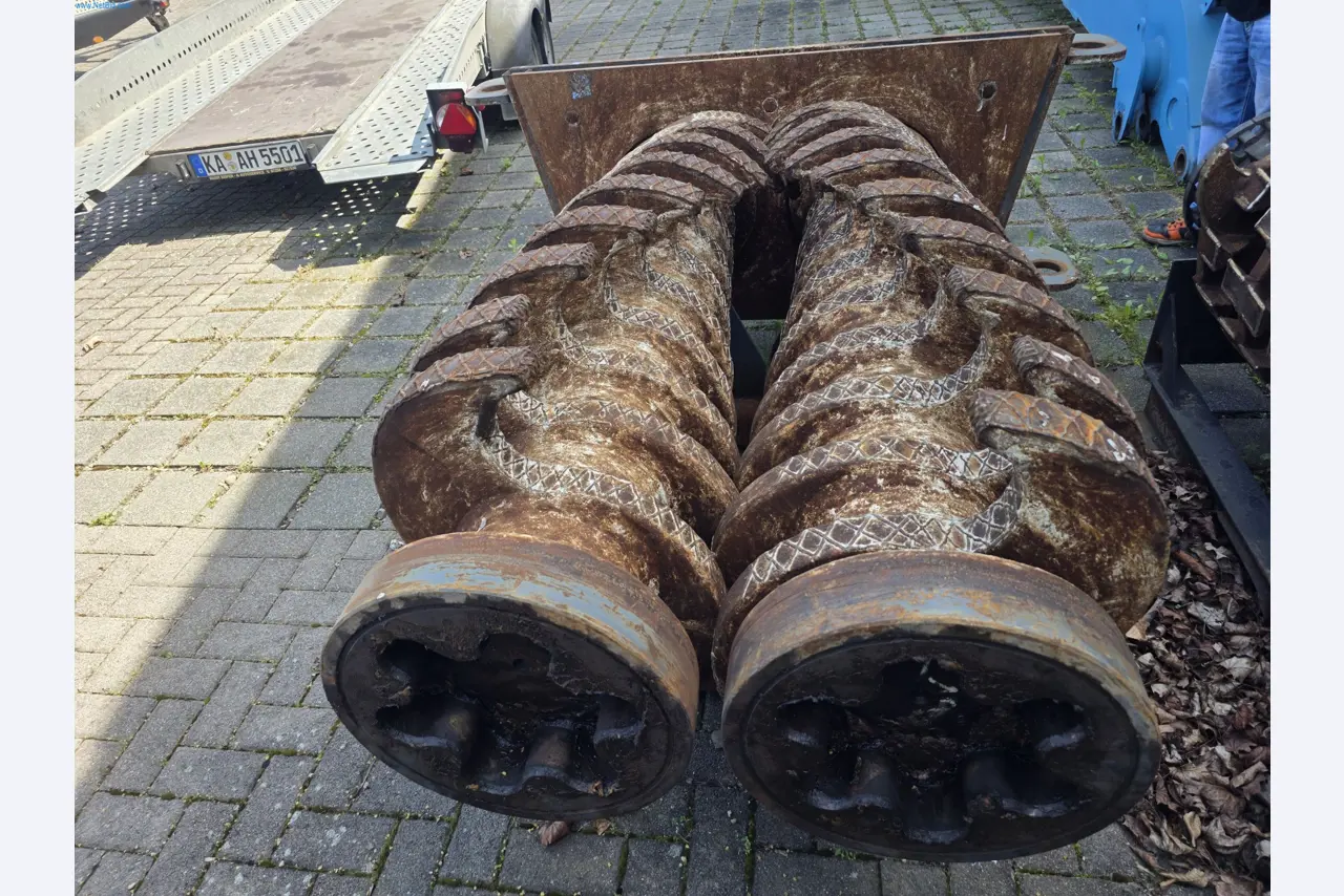 Trucks, Mobile Crushers, Loading Excavators, Mini Excavators-16