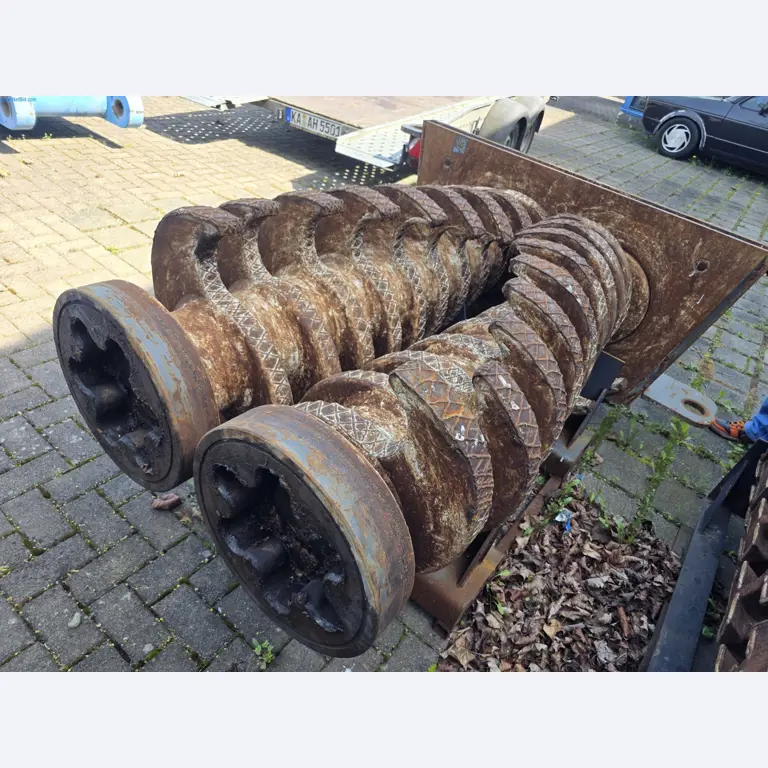 Trucks, Mobile Crushers, Loading Excavators, Mini Excavators-18
