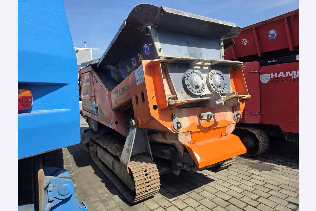 Trucks, Mobile Crushers, Loading Excavators, Mini Excavators-1