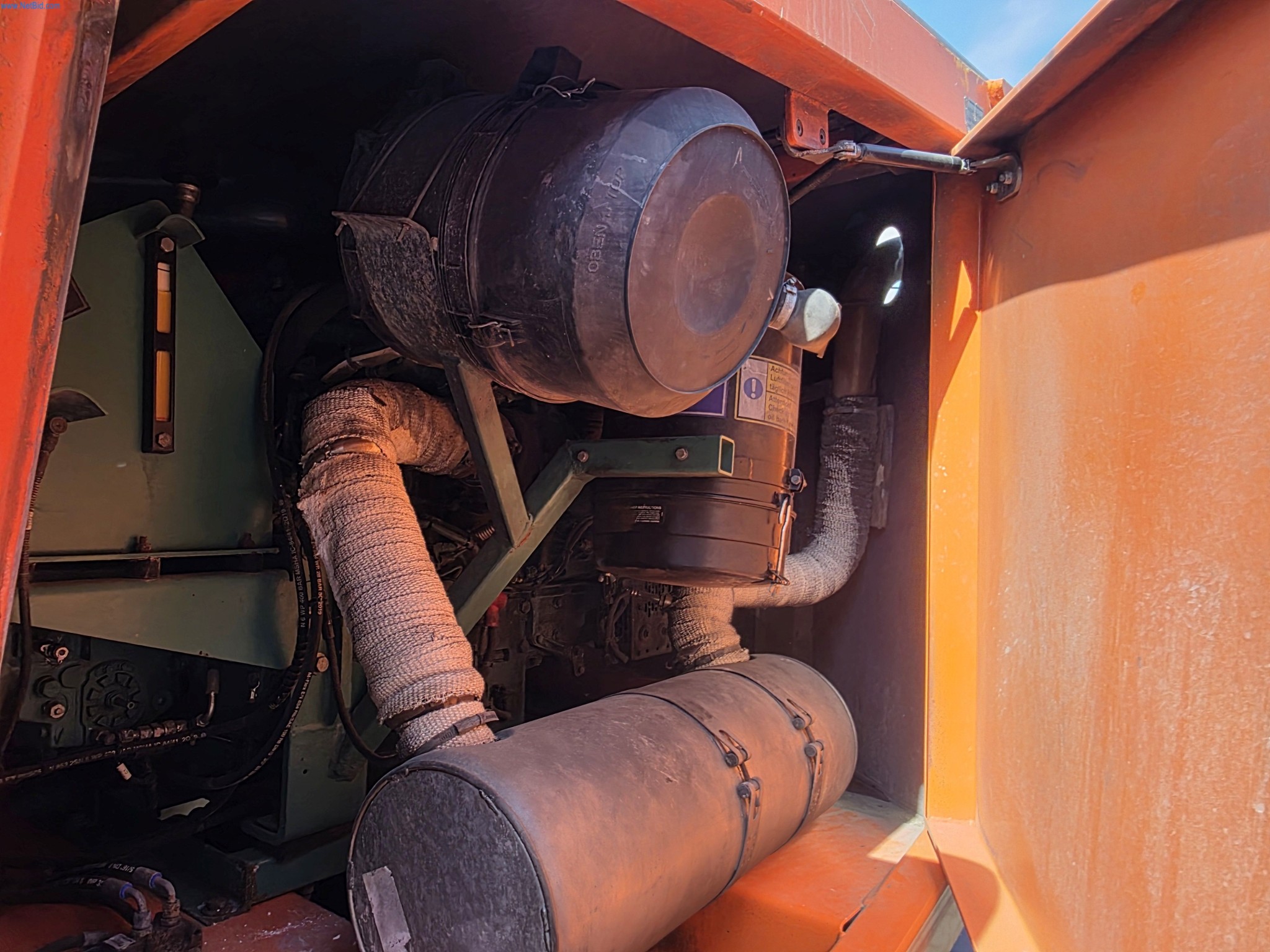 Trucks, Mobile Crushers, Loading Excavators, Mini Excavators-26