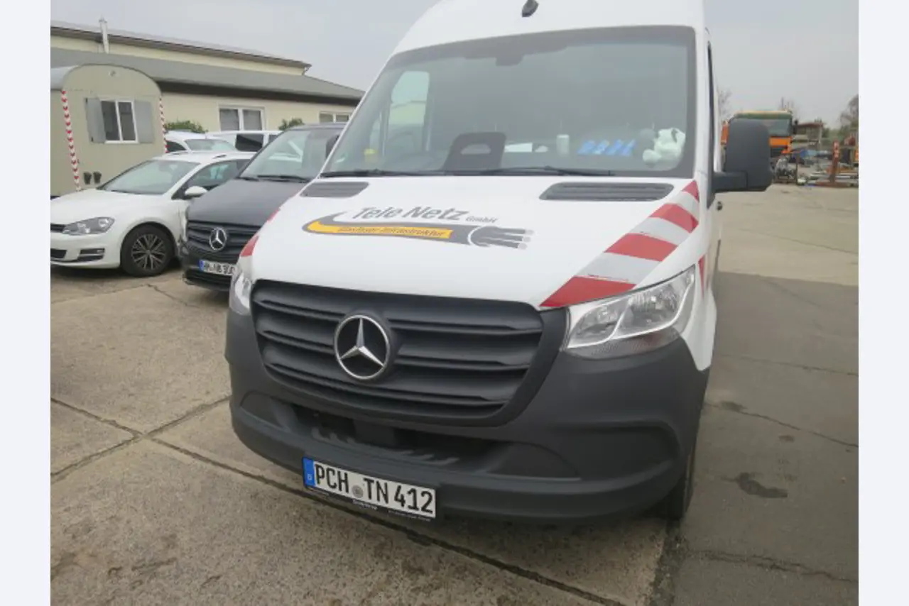 Machinery and equipment of a fiber-optic construction company-9