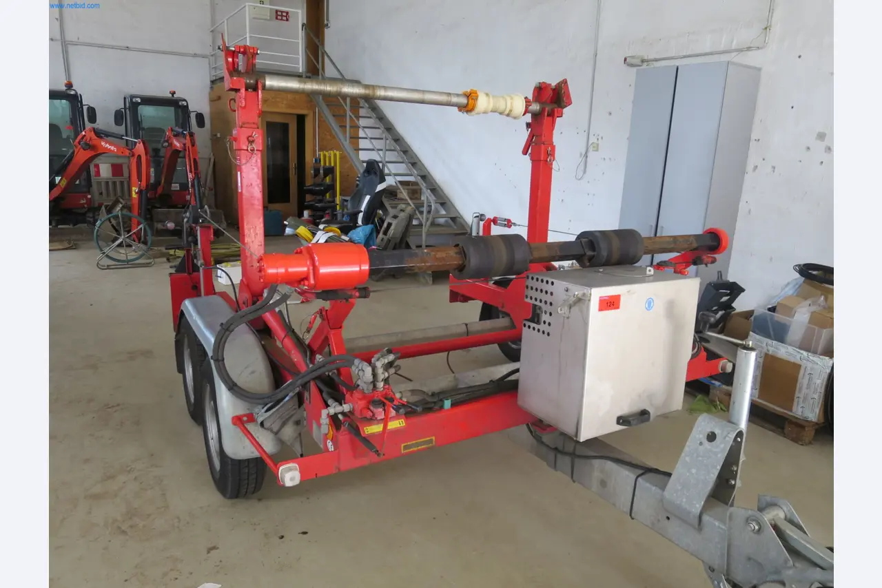 Machines et matériel d'une entreprise de construction spécialisée dans la fibre optique-2