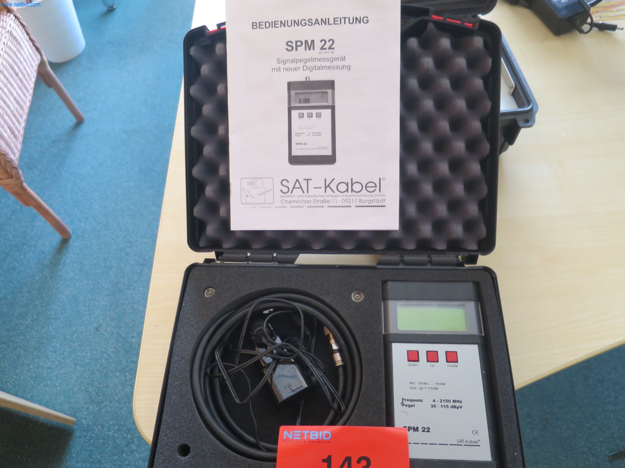 Machines et matériel d'une entreprise de construction spécialisée dans la fibre optique-2