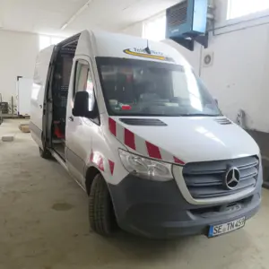 Camionnette à caisse fermée Mercedes-Benz Sprinter