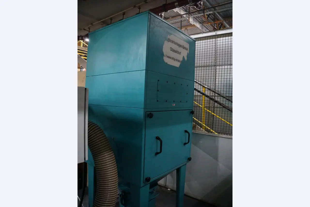 Centres d'usinage, machines d'usinage des métaux et lignes de production de l'industrie automobile-2