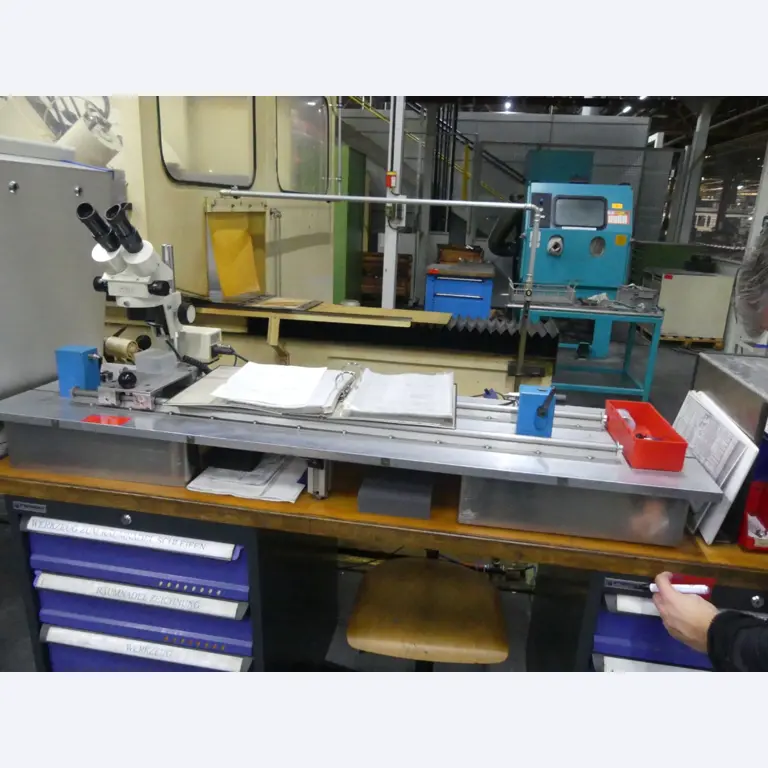 Centros de mecanizado, máquinas para trabajar el metal y líneas de producción de la industria del automóvil-1