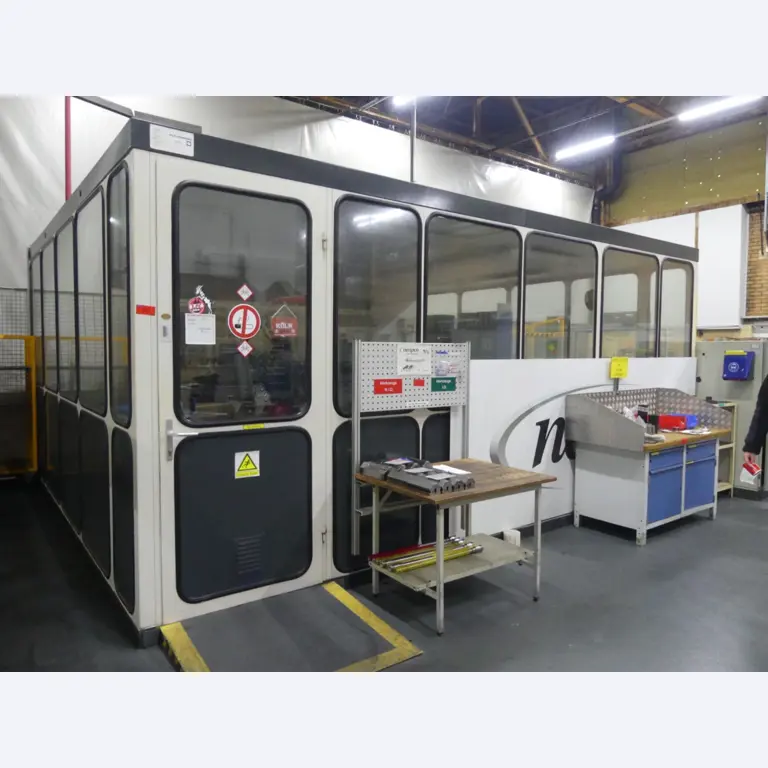 Centres d'usinage, machines d'usinage des métaux et lignes de production de l'industrie automobile-1