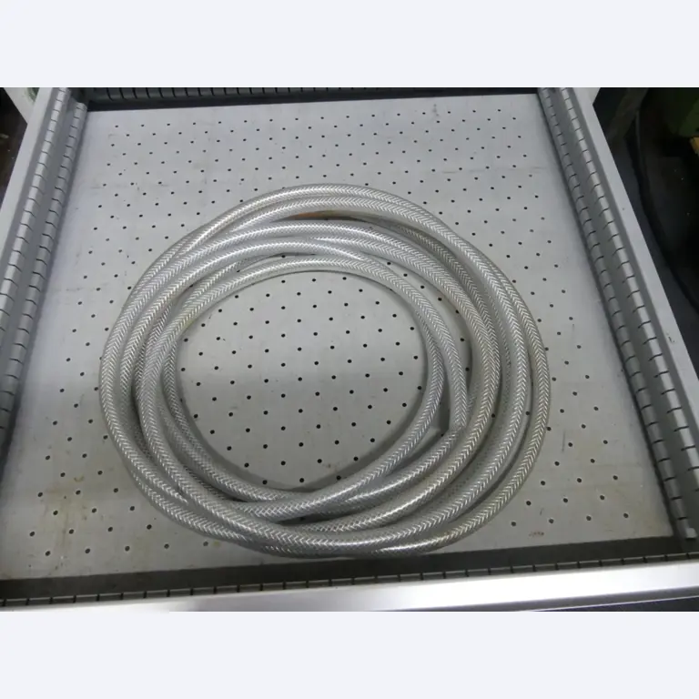Bearbeitungszentren, metallbearbeitende Maschinen und Produktionslinen aus der Automobilindustrie-16