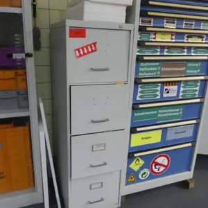 Suspended filing cabinet