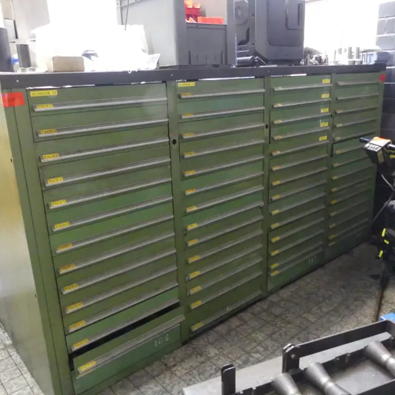 Tool drawer cabinet