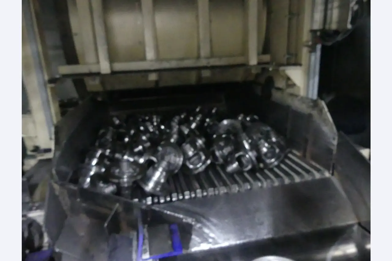 Machining centers, metalworking machines and production lines from the automotive industry-2