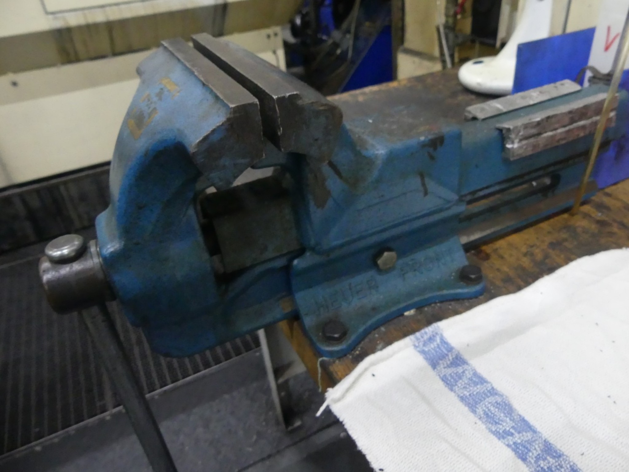 Machining centers, metalworking machines and production lines from the automotive industry-2